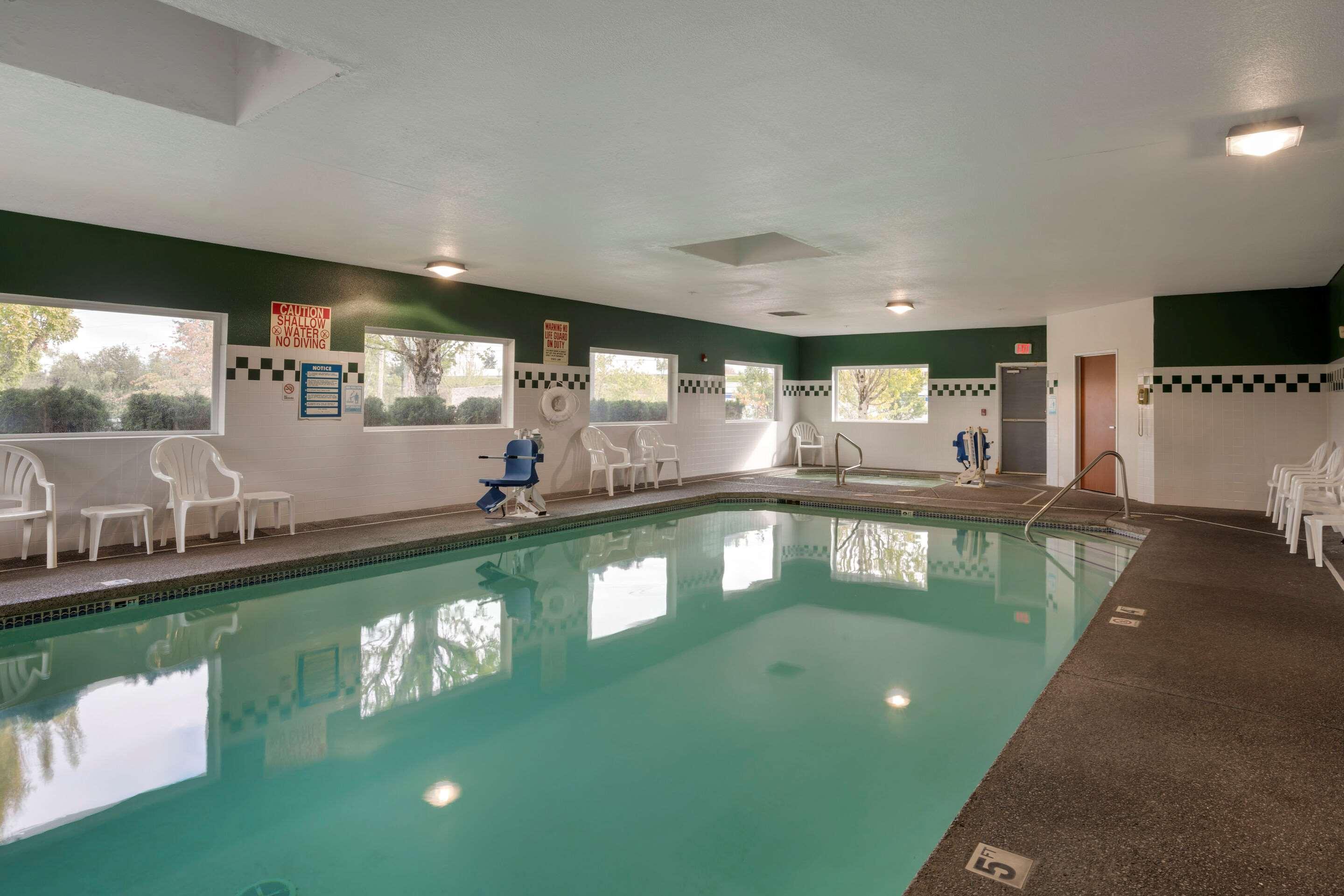 Comfort Inn & Suites Salem Exteriör bild